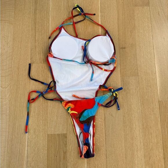 Colorful sexy one piece bathing suit - Picture 4 of 7